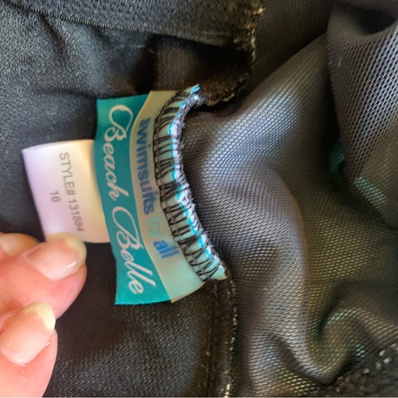 Beach Belle size 16 one piece bathing suit - Picture 4 of 4